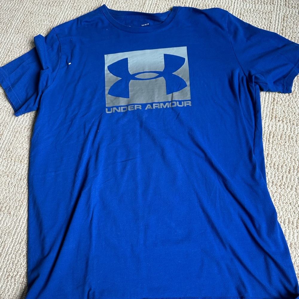 Under armour shirt